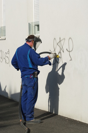 nettoyage effacement de graffitis a Strasbourg 67
